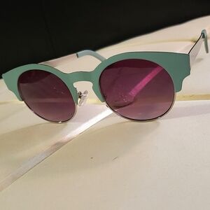 3/$15 Ladies Retro Sunglasses Teal Metal Frame